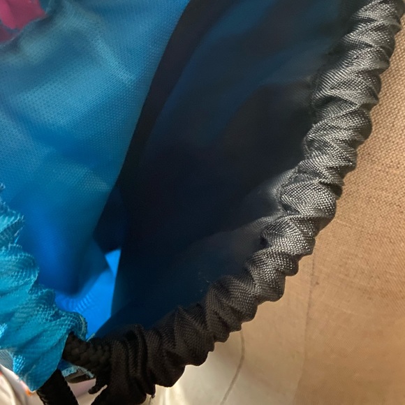 ADIDAS Drawstring Bag - Picture 6 of 6